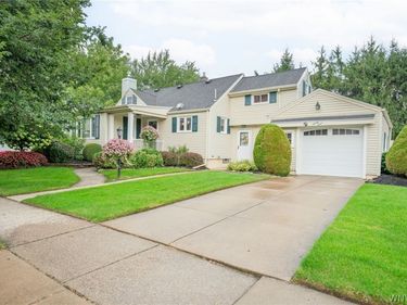 94 Fairvale Drive, Buffalo, NY 14225