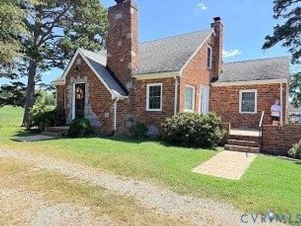 18001 Pridesville Road, Amelia Courthouse, VA 23002