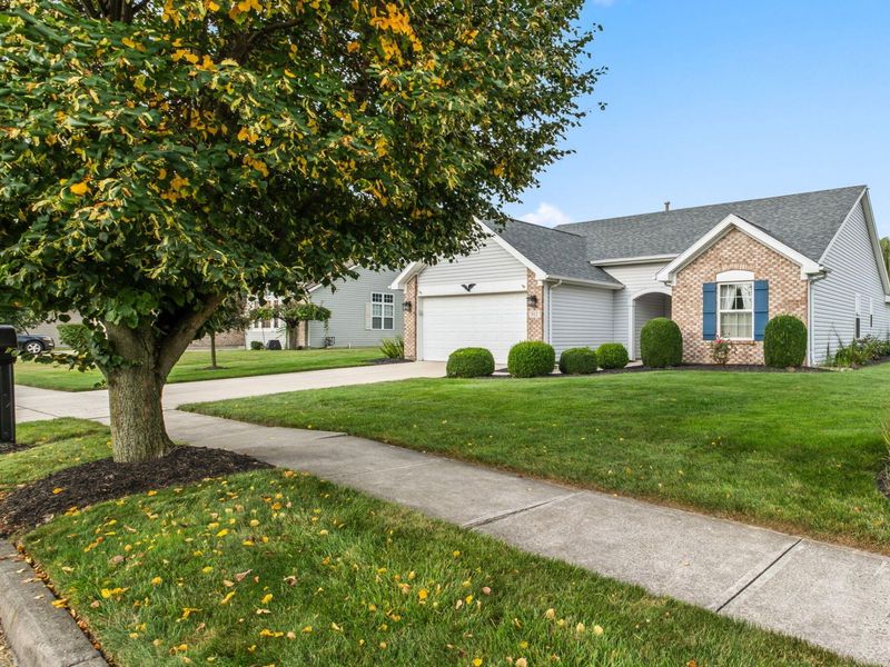 512 Lambert Drive, Piqua, OH 45356 Photo 2