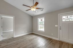 1276 Blue Moon Dr. photo 4