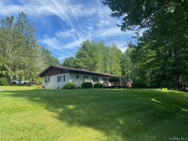 10 Lakeview Road , Kenoza Lake, NY 12750
