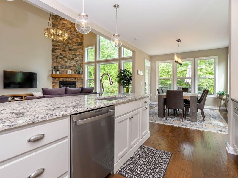 8588 Paddock Trail , Blacklick, OH 43004 Photo 23