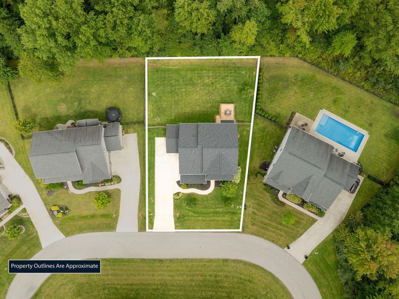8588 Paddock Trail , Blacklick, OH 43004 Photo 4