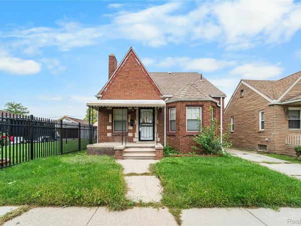 8891 Whitcomb Street, Detroit, Mi 48228