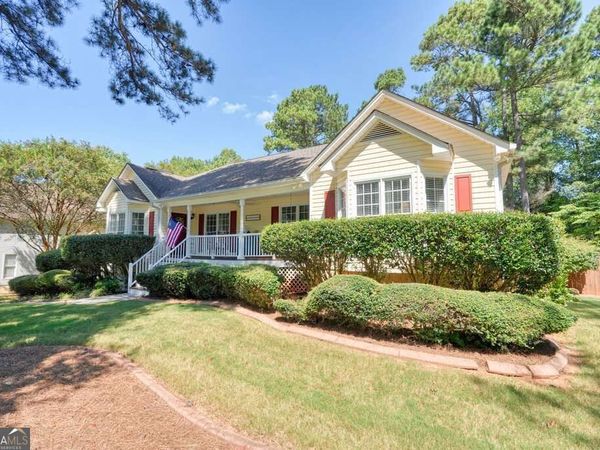 425 Kings Walk, Douglasville, GA 30134