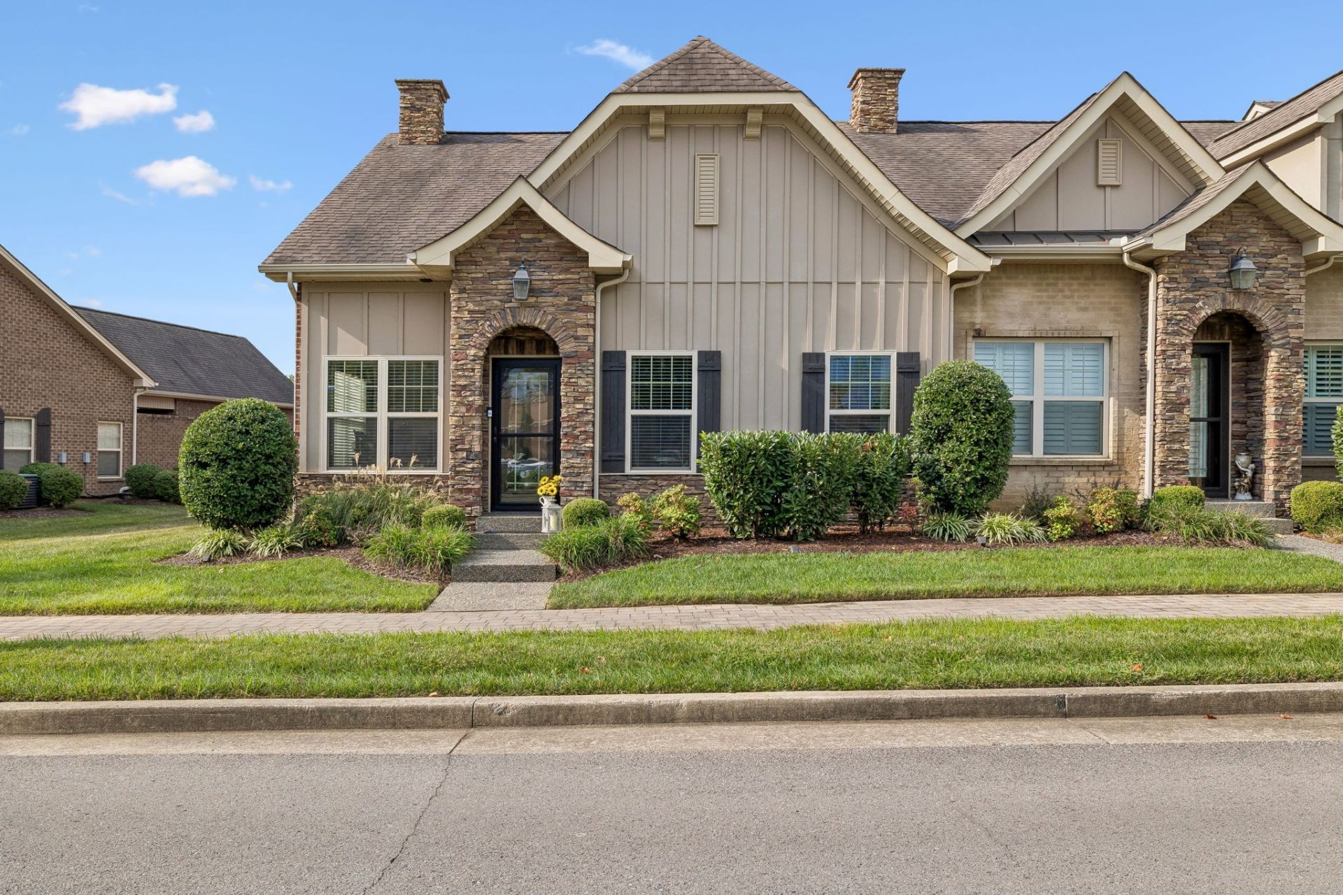 254 Glennister Ct Gallatin, TN 37066