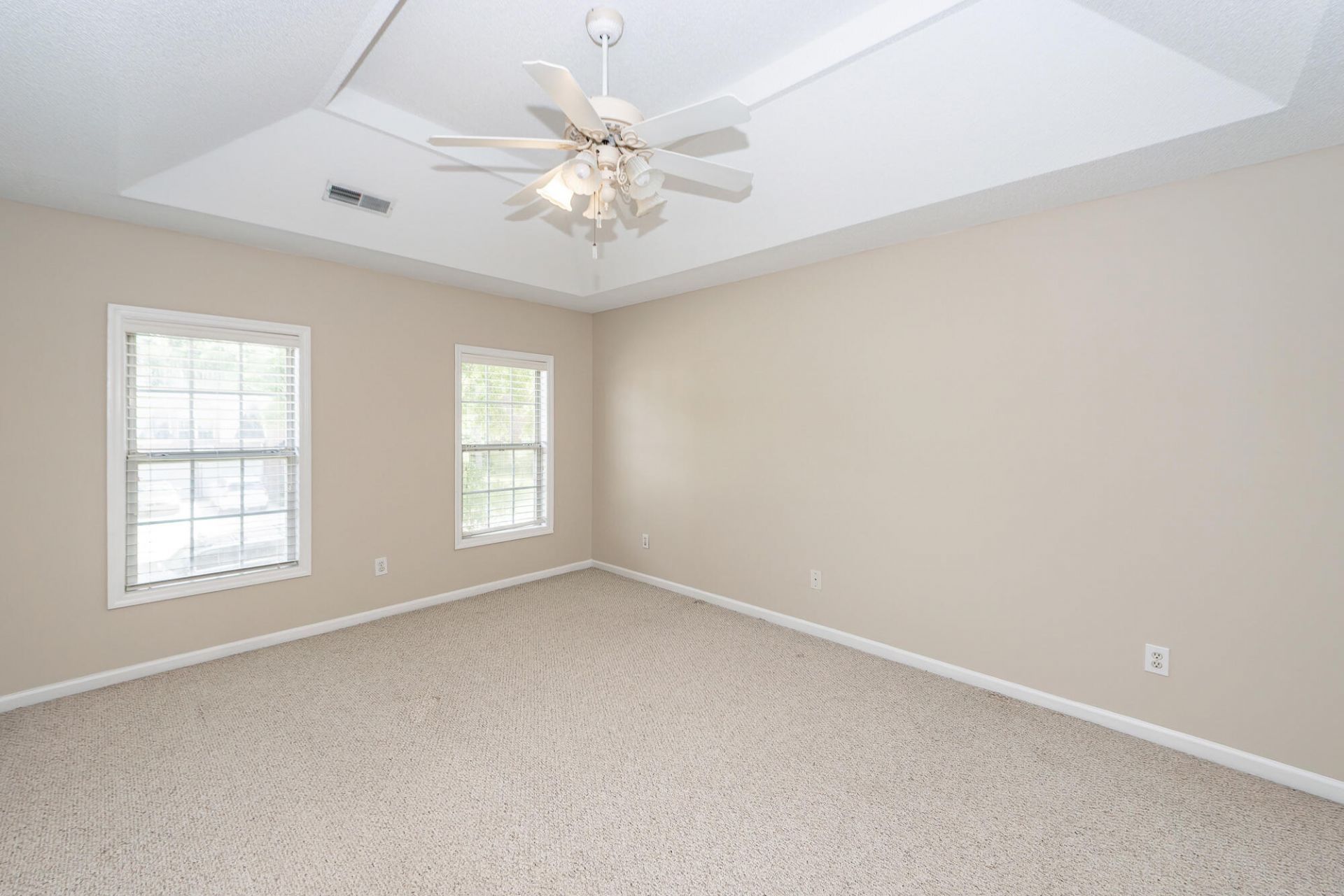 107 Spalding Circle Photo 22