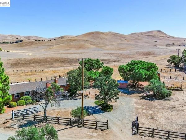 10970 Tesla Rd, Livermore, CA 94550