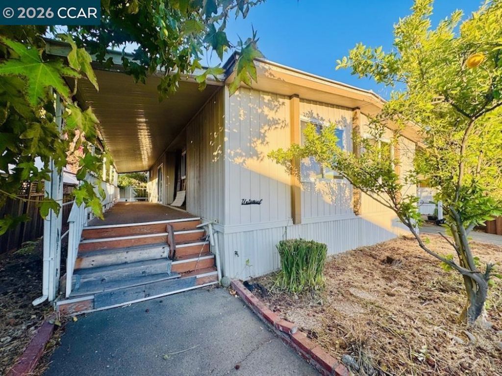 262 Carob Way, Pacheco, CA 94553 Main Photo