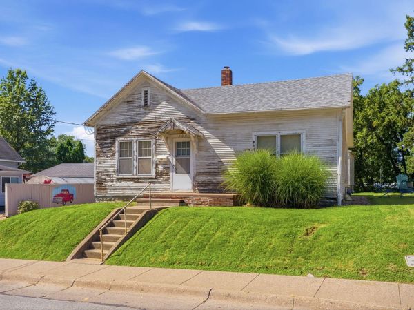 309 BARTLETT, Muscatine, IA 52761