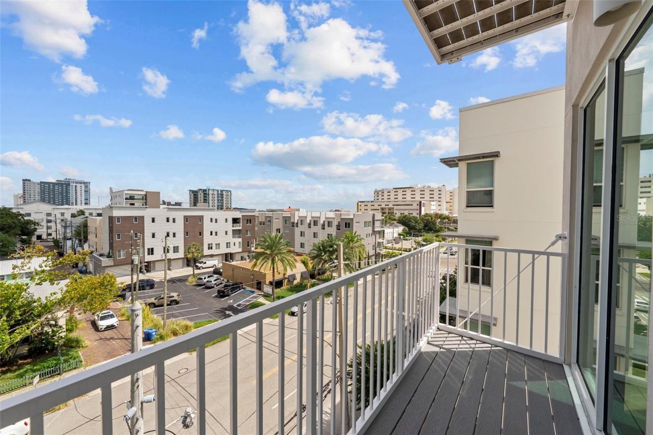600 3rd Avenue S, Unit 406, Saint Petersburg, FL 33701 Photo