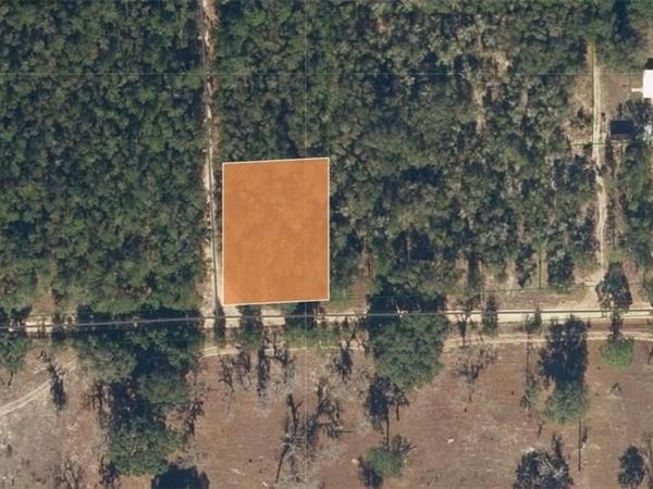 22-10-24-7950-0090-0090 Lake Shore DR, INTERLACHEN, FL 32148