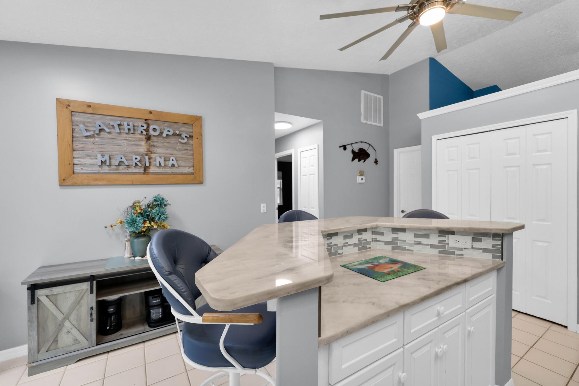 202 SE Grove Avenue, Port Saint Lucie, FL 34983 Photo
