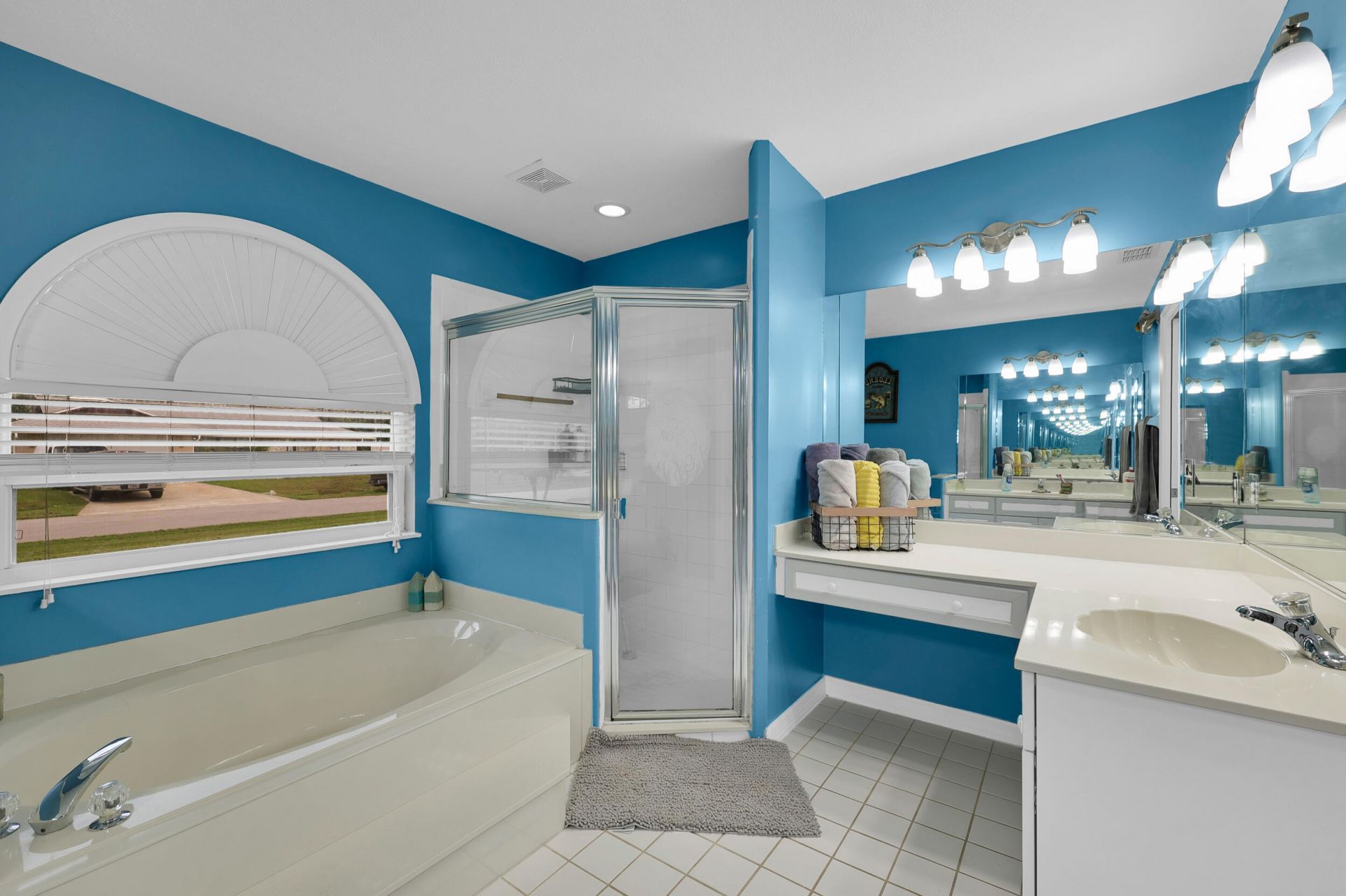 202 SE Grove Avenue, Port Saint Lucie, FL 34983 Photo