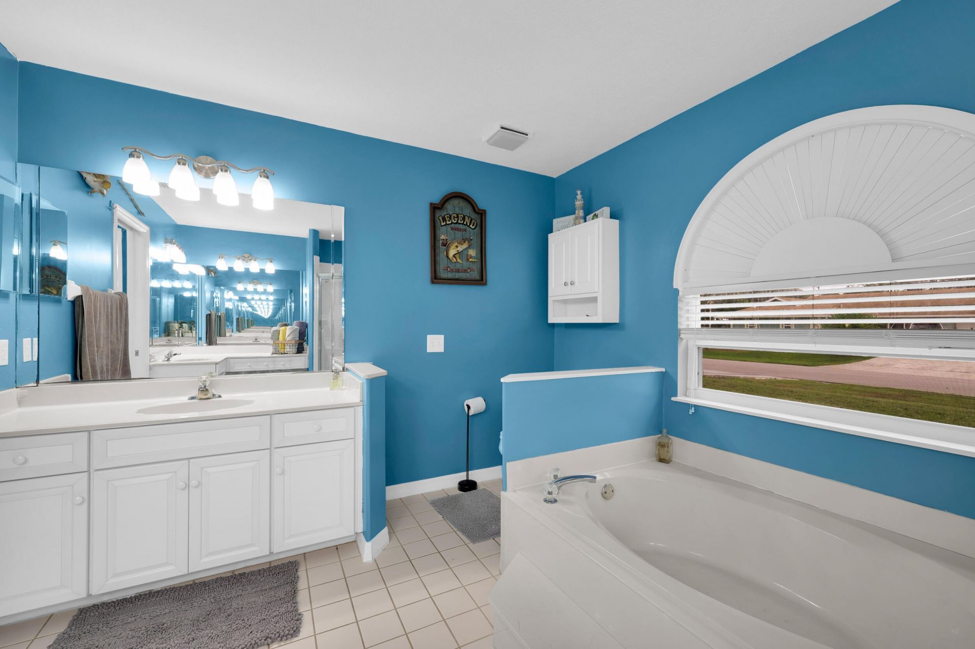 202 SE Grove Avenue, Port Saint Lucie, FL 34983 Photo