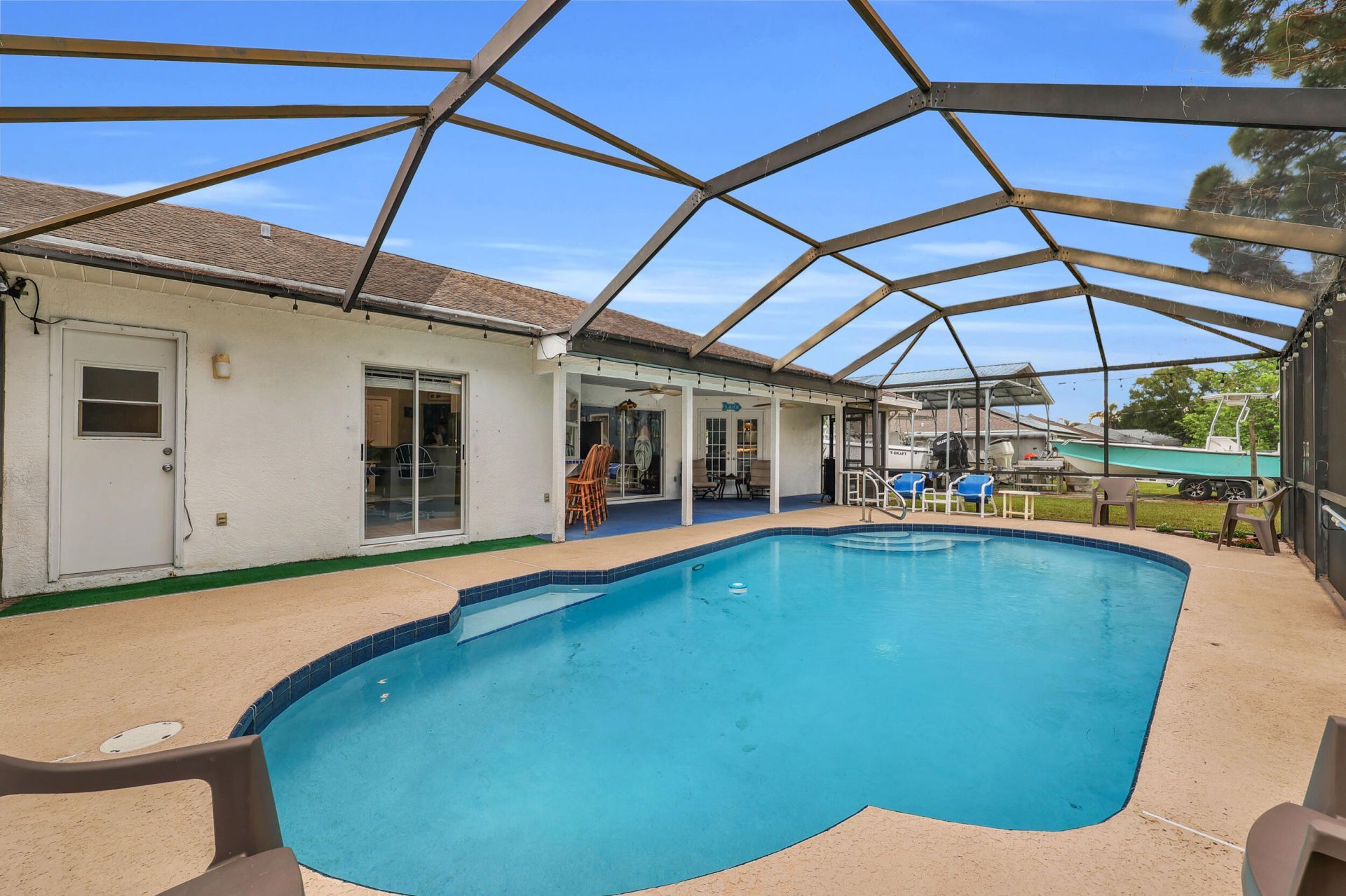 202 SE Grove Avenue, Port Saint Lucie, FL 34983 Photo