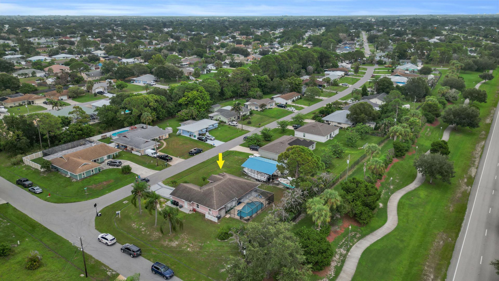 202 SE Grove Avenue, Port Saint Lucie, FL 34983 Photo