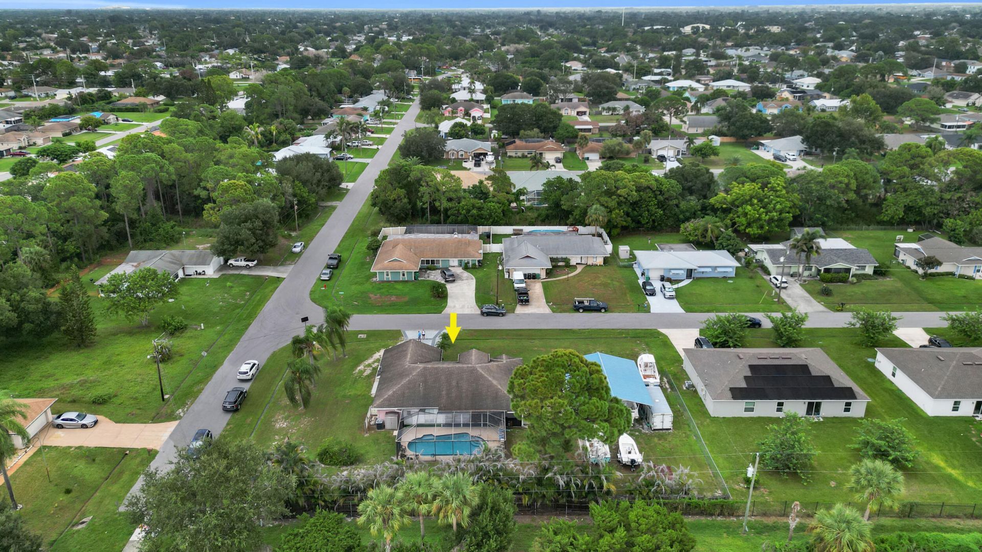 202 SE Grove Avenue, Port Saint Lucie, FL 34983 Photo