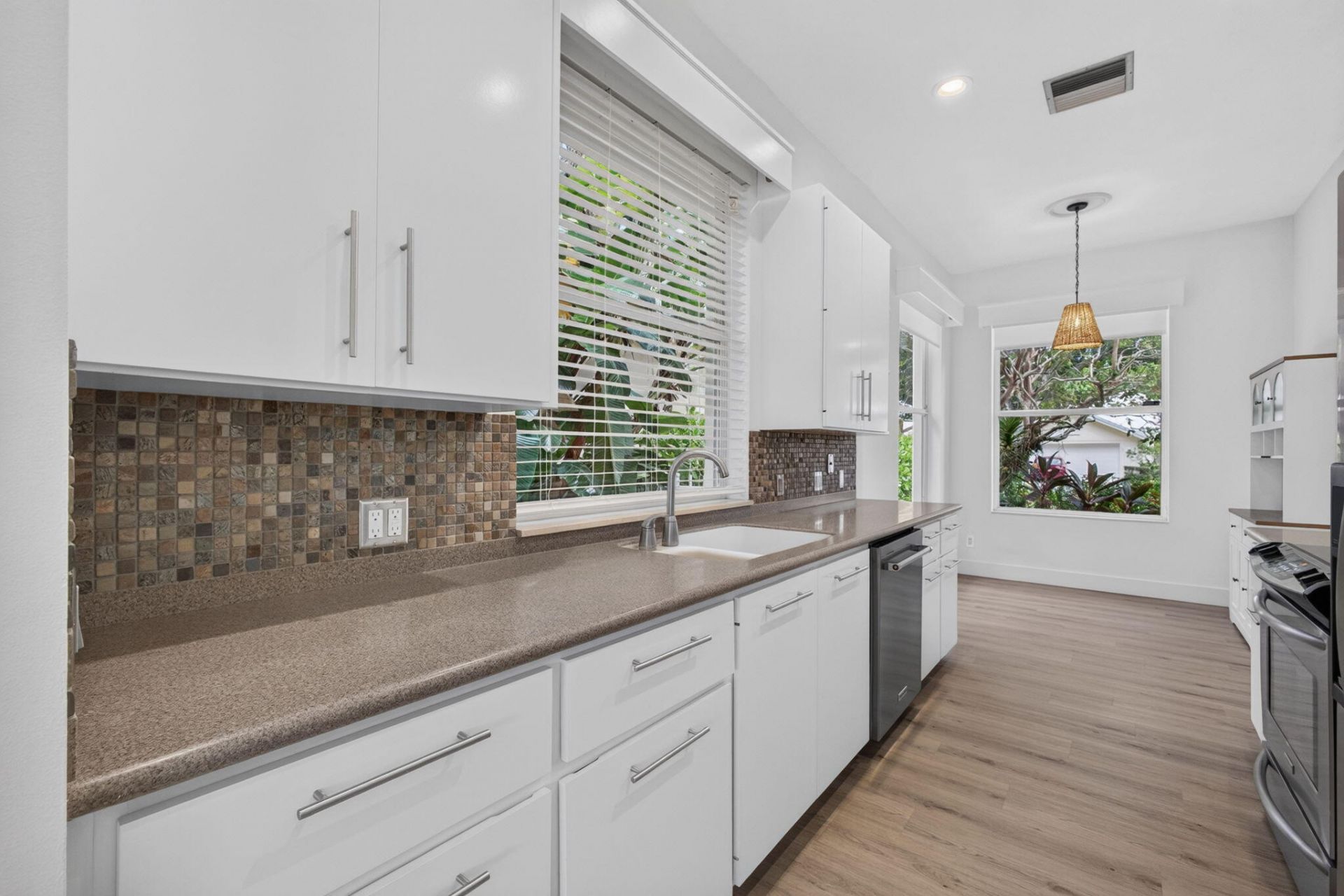 1205 Gator Trail, West Palm Beach, FL 33409 Photo
