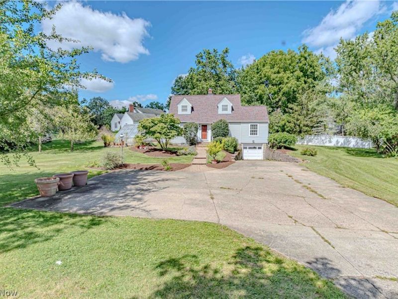 611 Weymouth Road, Medina, OH 44256 Photo 2