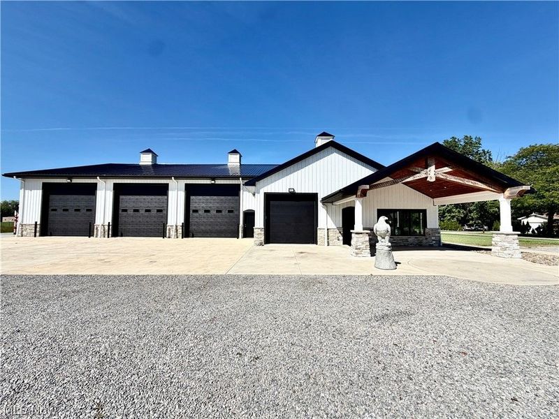 1180 N County Line Road, Madison, OH 44041 Photo 3