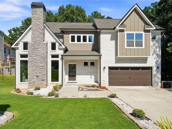 181 Eagle Glen Drive, Woodstock, GA 30189