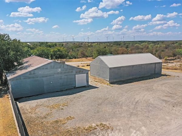 314 S Phillips Street , Jacksboro, TX 76458