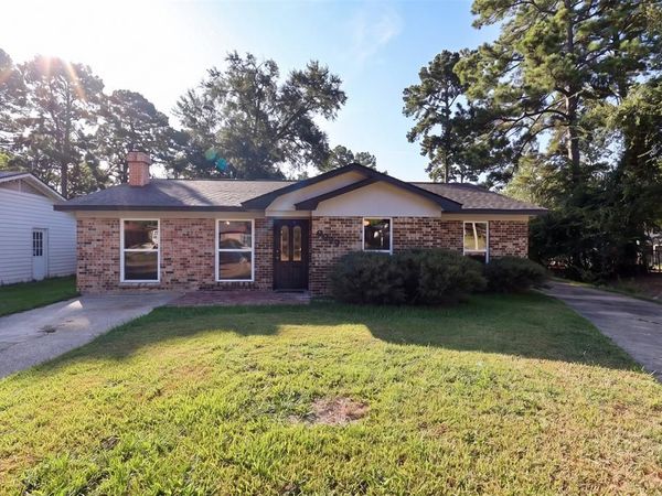 9029 Lone Oak Drive, Shreveport, LA 71118