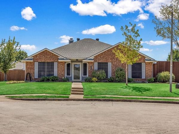 4807 Alberta Circle, Sachse, TX 75048