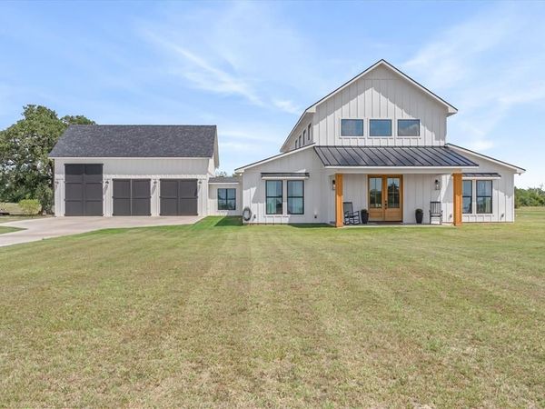 586 VZ County Road 1504, Van, TX 75790