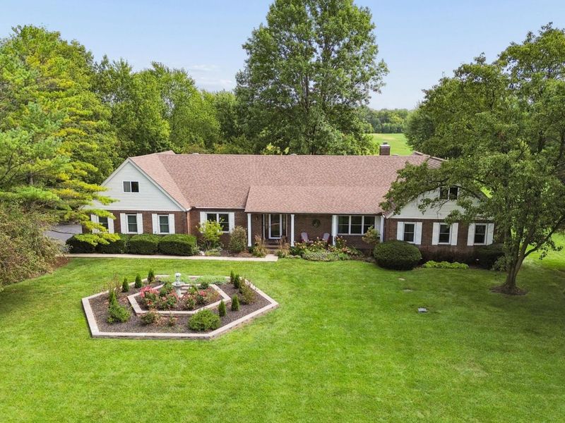 4420 Elliott Road, Hilliard, OH 43026 Photo 2