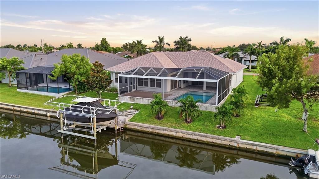 1909 SW 29th Ter, Cape Coral, FL 33914 Photo