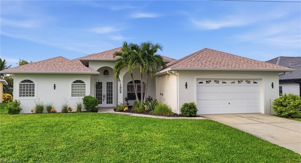 1909 SW 29th Ter, Cape Coral, FL 33914 Photo
