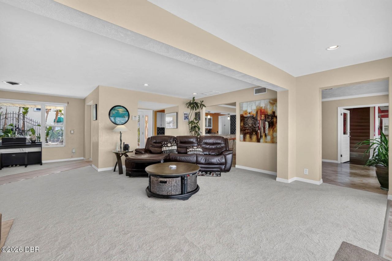 14 Granville Circle, Daytona Beach, FL 32118 Photo