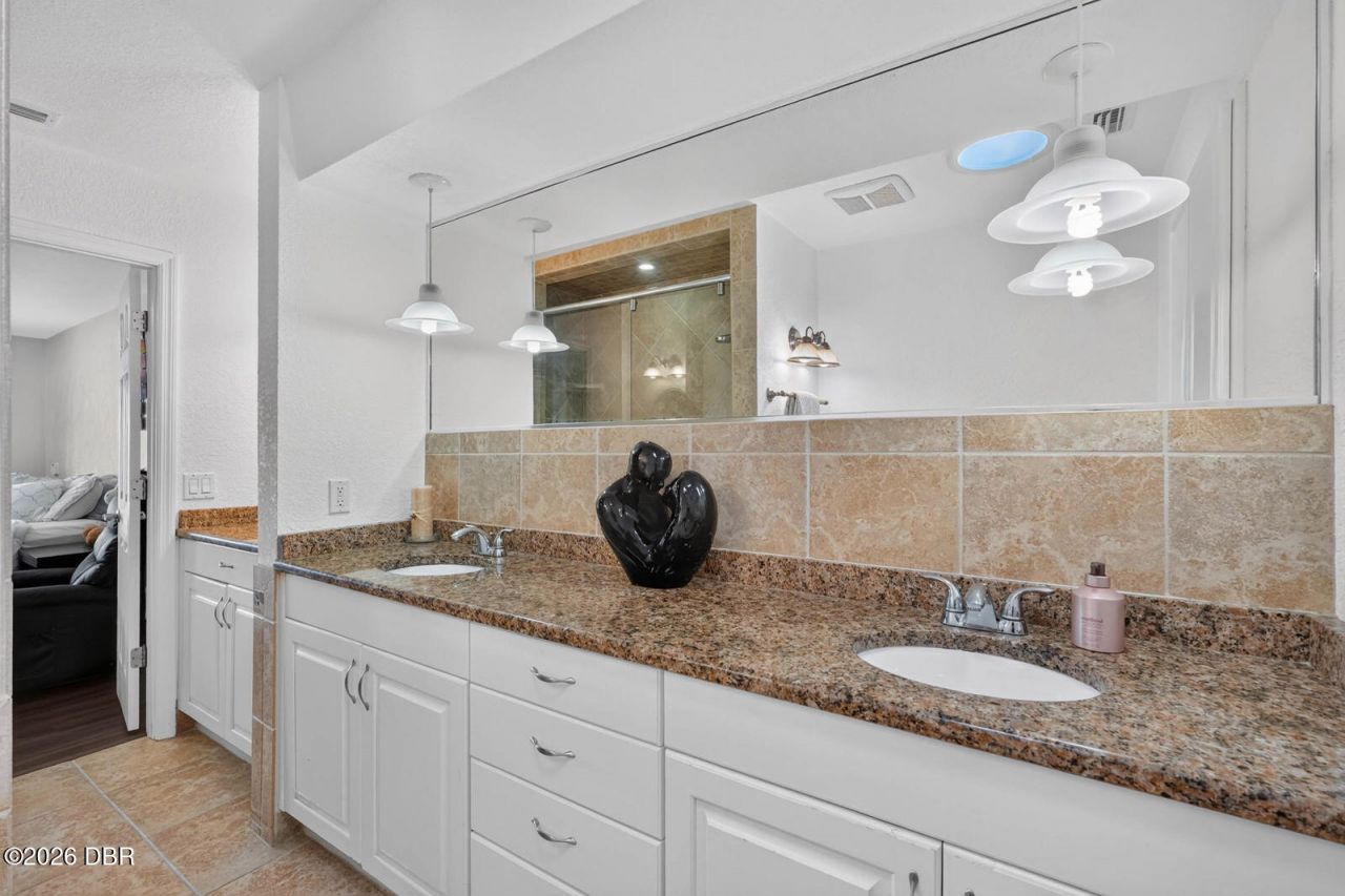 14 Granville Circle, Daytona Beach, FL 32118 Photo