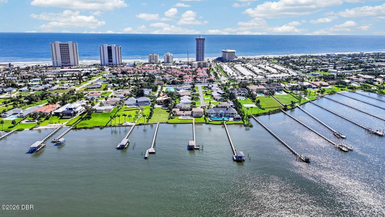 14 Granville Circle, Daytona Beach, FL 32118 Photo