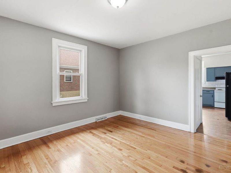 4345 Harding Avenue, Cincinnati, OH 45211 Photo 10
