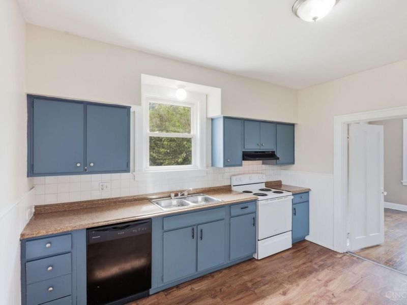 4345 Harding Avenue, Cincinnati, OH 45211 Photo 13