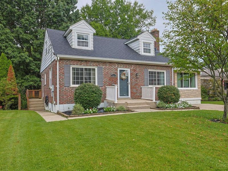 325 Don Lane, Delhi Township, OH 45238 Photo 1
