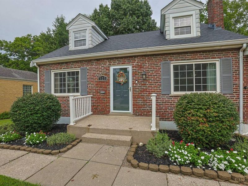 325 Don Lane, Delhi Township, OH 45238 Photo 3