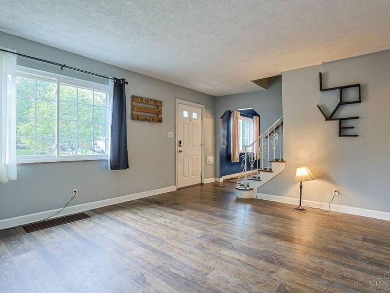 325 Don Lane, Delhi Township, OH 45238 Photo 7