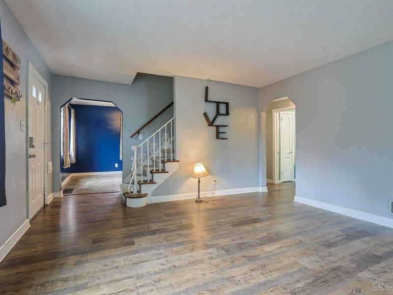 325 Don Lane, Delhi Township, OH 45238 Photo 9