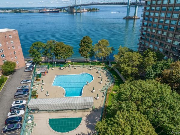 166-25 Powells Cove Boulevard, Unit 16B, Beechhurst, NY 11357