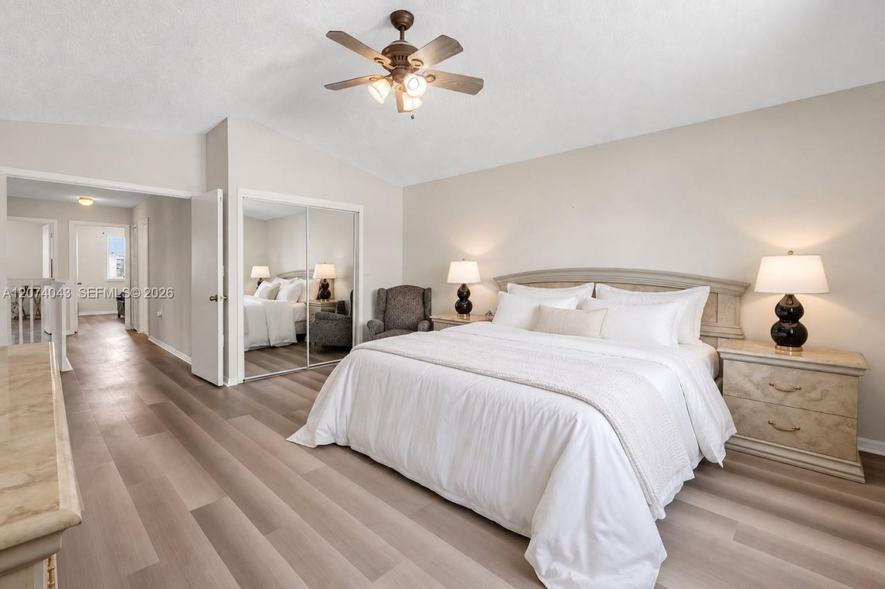 18961 NW 10th Ter, Pembroke Pines, FL 33029 Photo