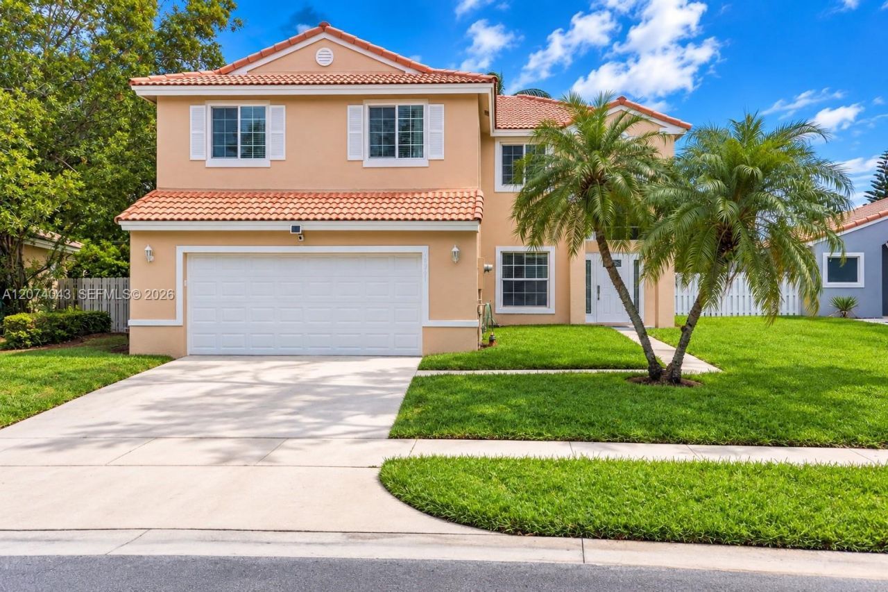 18961 NW 10th Ter, Pembroke Pines, FL 33029 Photo