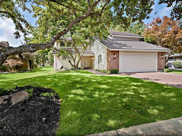 2090 S Springbrook Ln, Boise, ID 83706