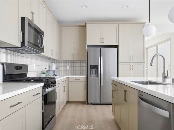 25411 Violane Drive, Menifee, CA 92585