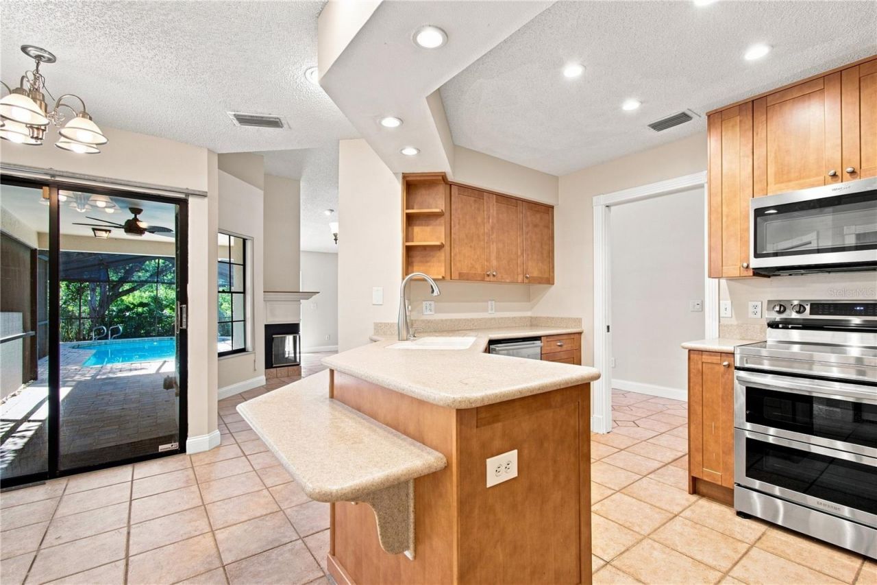 2942 Longbrooke Way, Clearwater, FL 33760 Photo