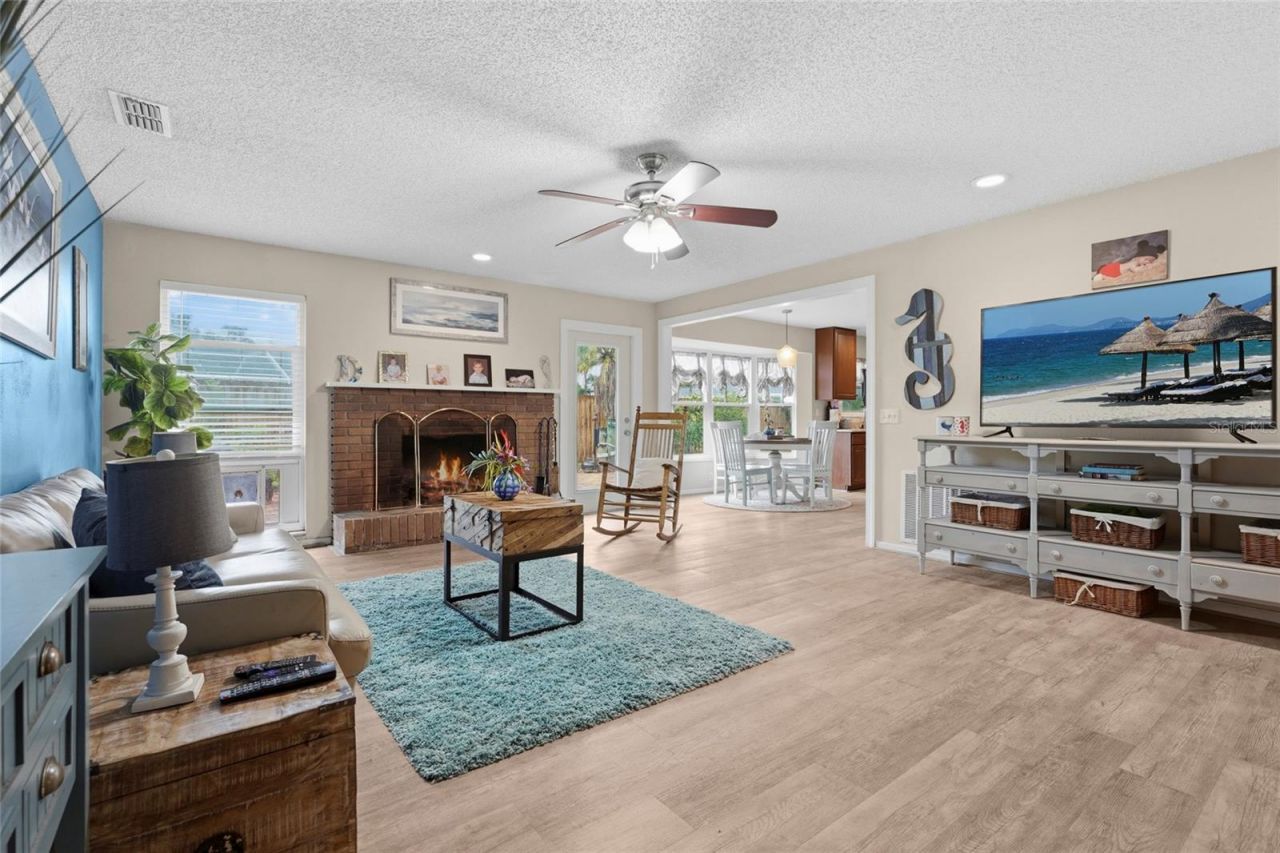 2112 S Brink Avenue, Sarasota, FL 34239 Photo
