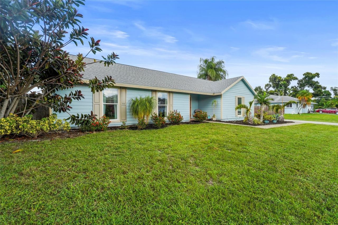 2112 S Brink Avenue, Sarasota, FL 34239 Photo